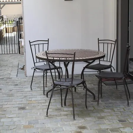 Le Plaza Hypercentre Terrasse Et Parking Apartment Saint-Jean-de-Luz